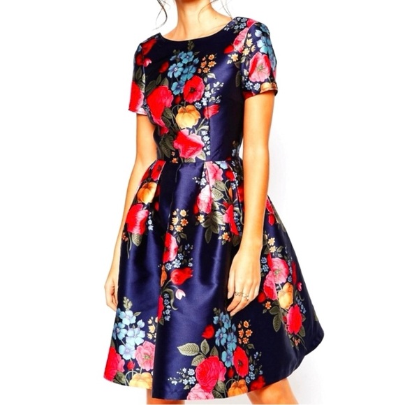 Chi Chi London Floral Dress - Picture 2 of 6